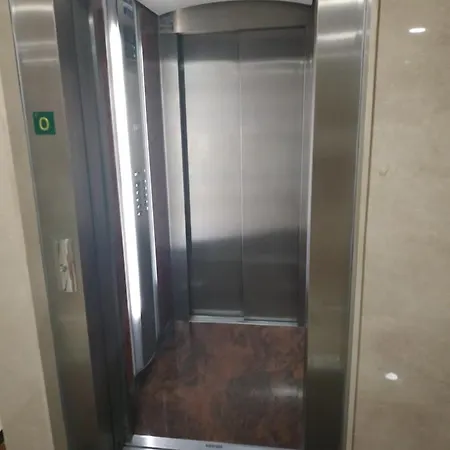 Edificio Plaza Gran Via * سلامنكا