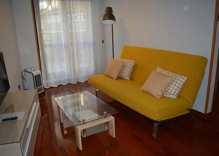 Edificio Plaza Gran Vía Apartamento *