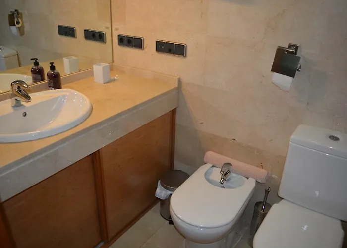 Edificio Plaza Gran Vía Apartamento *